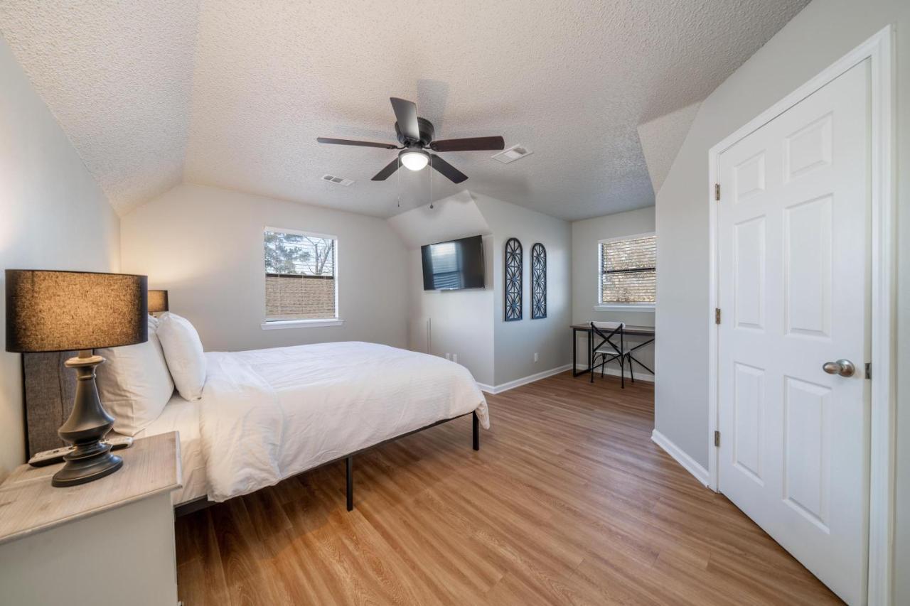 The Hamilton - Lakefront & Studio Suites, Hot Springs Extérieur photo